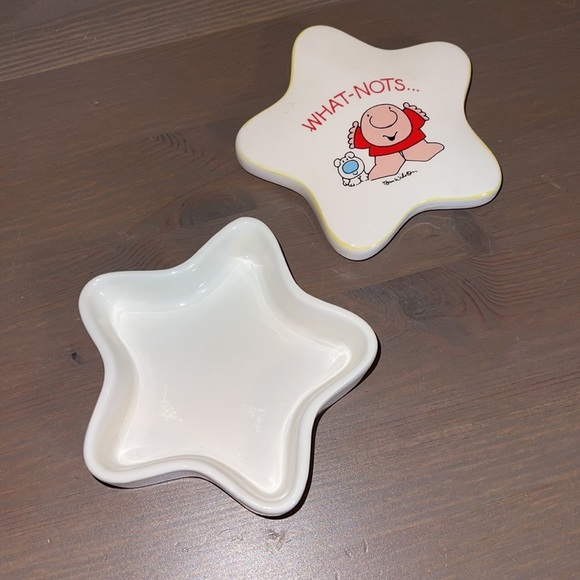 Vintage Ziggy “WHAT-NOTS” Star Shaped Ceramic Dish with Lid from Korea - Picture 7 of 10